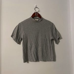 PST high collar tshirt